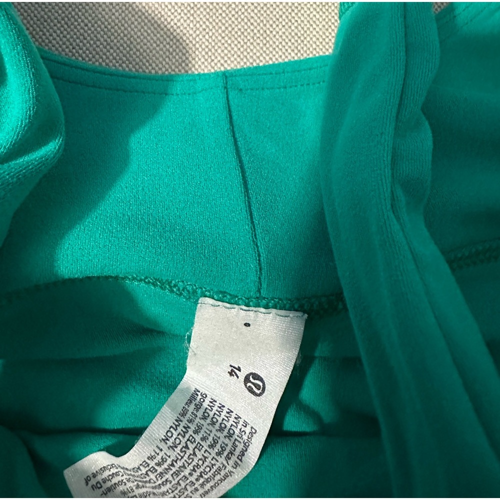 Lululemon align bra c/d - Picture 2 of 3